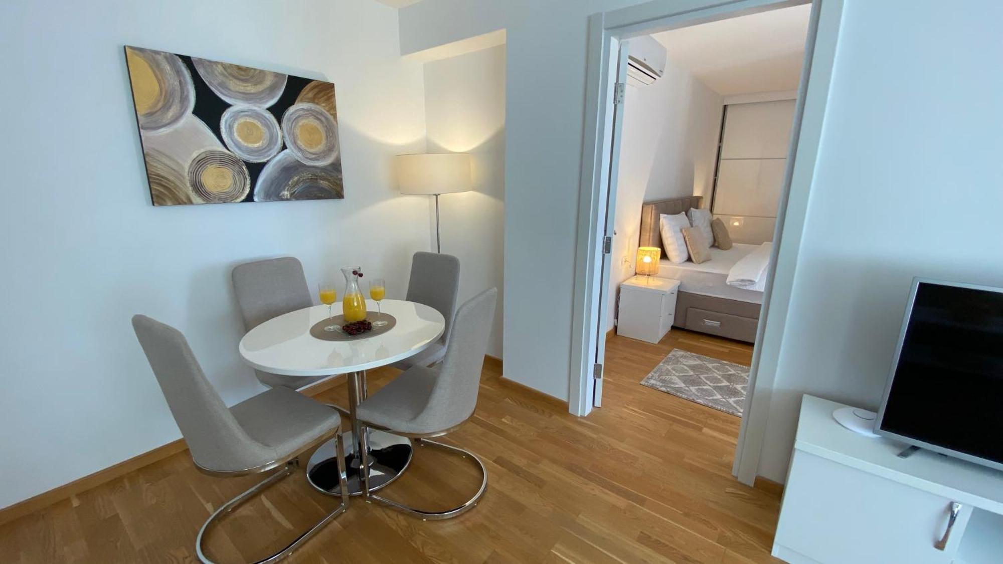 Four Views Apartments Budua Esterno foto